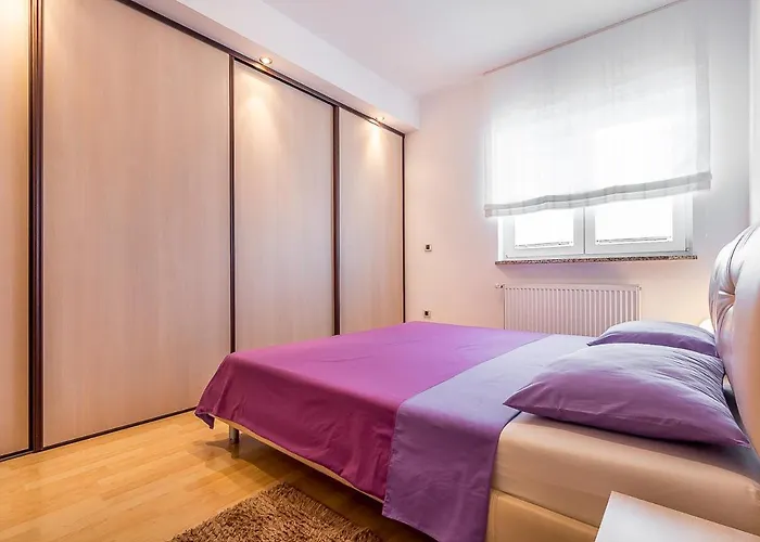 Apartman Igor 3 **** *