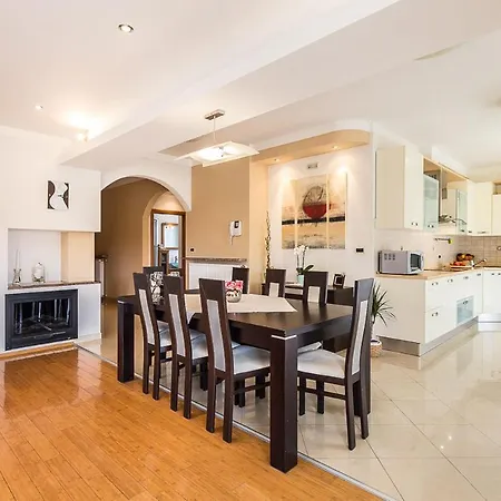 Apartment Igor 3 **** *