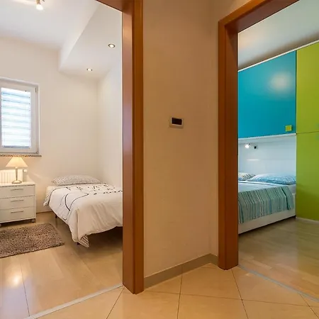 Igor 3 **** Apartment